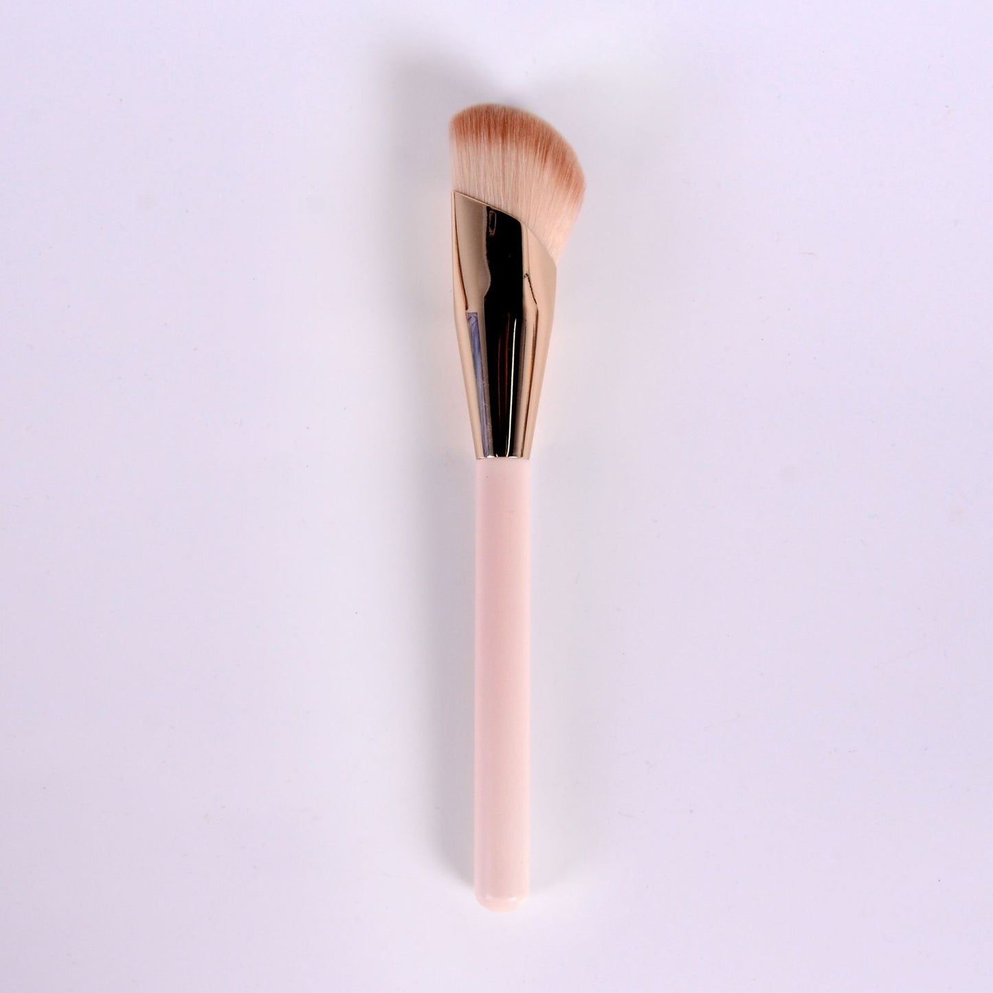 Selena Fingertip Precision Brush – For Seamless Foundation & Concealer