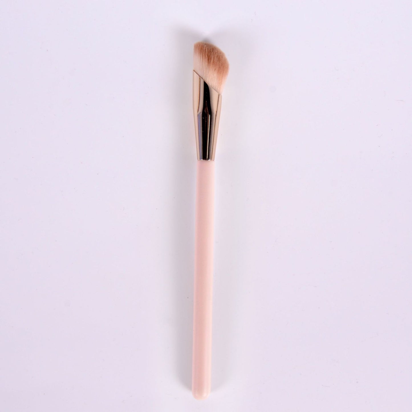 Selena Fingertip Precision Brush – For Seamless Foundation & Concealer