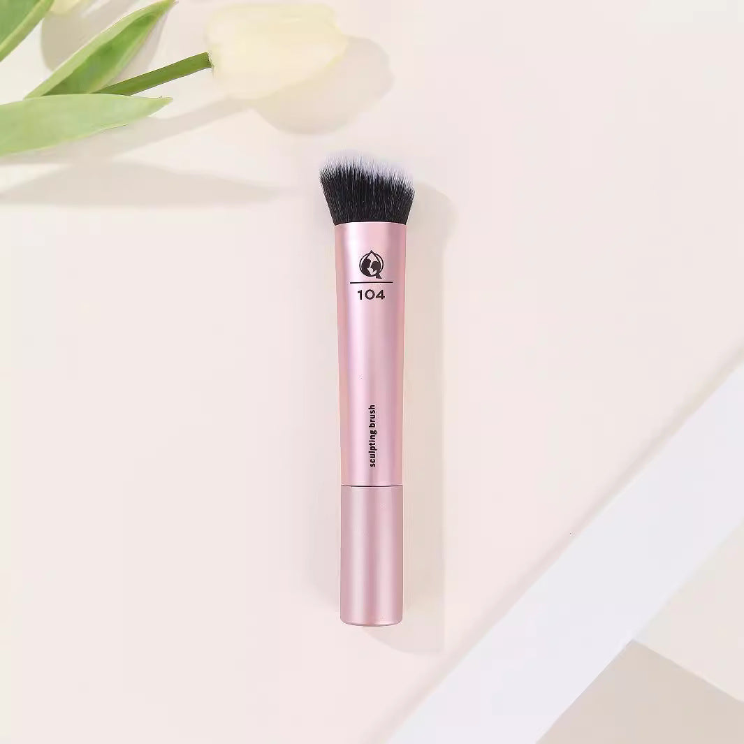 Professional Multi-Tasking Makeup Brush – The All-in-One Tool for Contour, Blush & Setting Powder