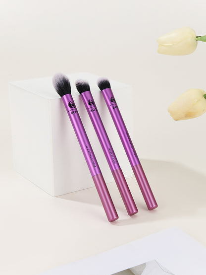 On-the-Go Professional Makeup Brush Kit – Travel-Friendly Essentials for a Flawless Finish Anywhere